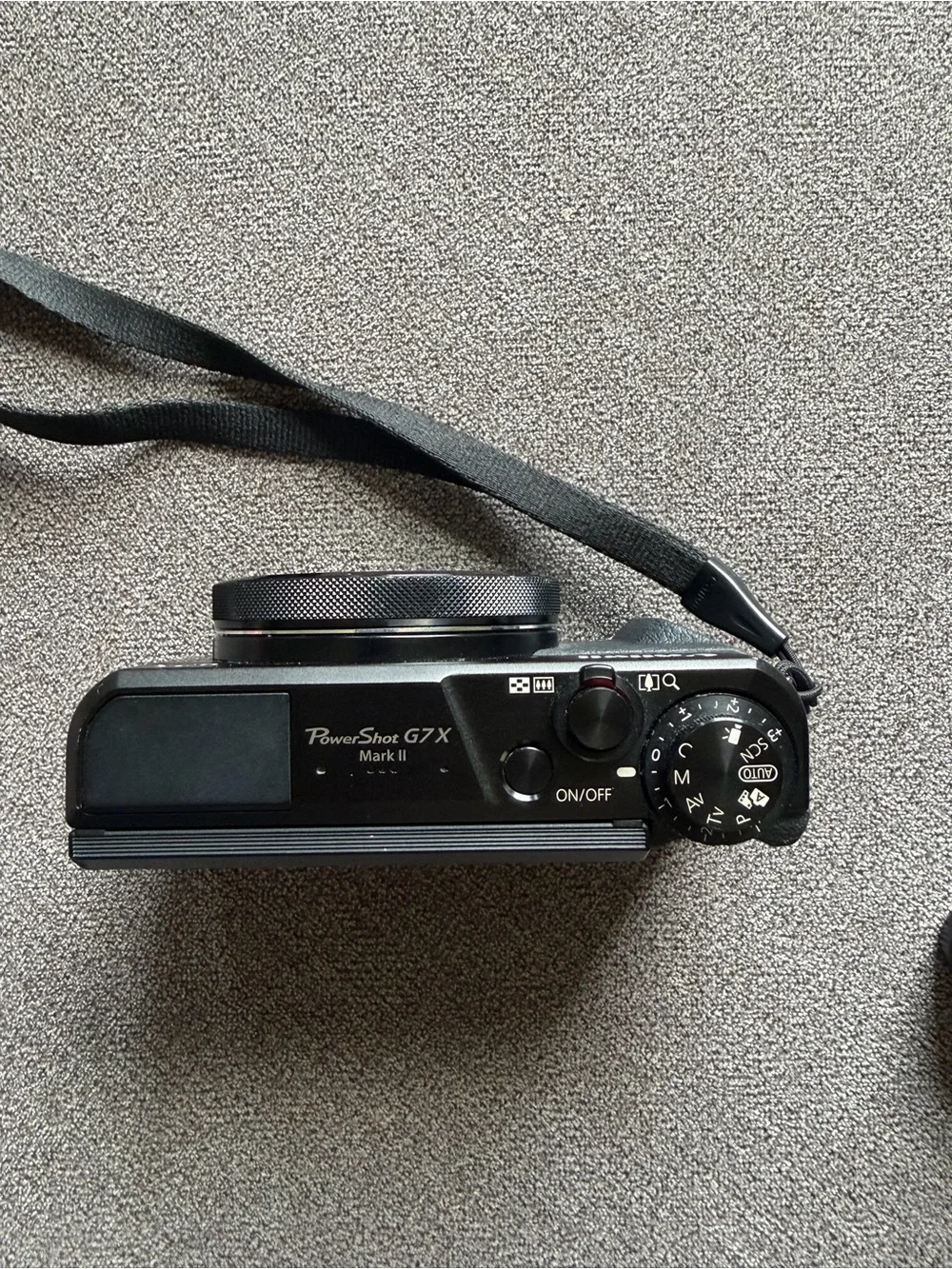 Canon G7 X Compact Digital Camera in Black